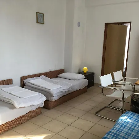 شقة Apartman Stana 2 بريست